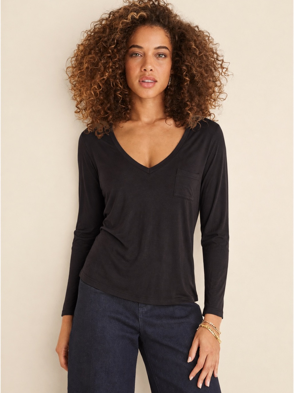Venus Black Viscose Blend Long Sleeve V Neck Tee Size M